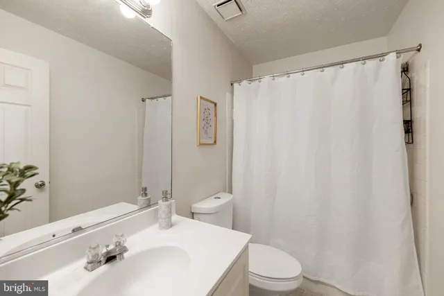 $370,000 | 7967 Calvary Court, Manassas, VA 20109