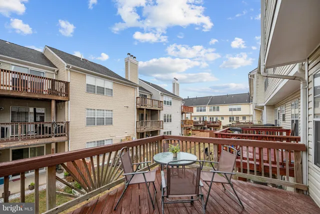 $370,000 | 7967 Calvary Court, Manassas, VA 20109