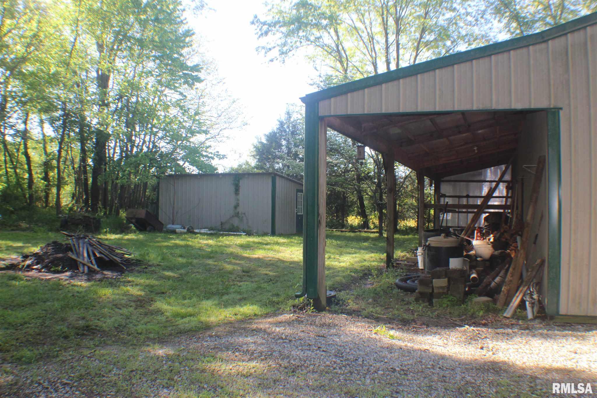 19165 Perry Road Marion, IL 62959 - Photo 32 of 46 Gallery Image 32