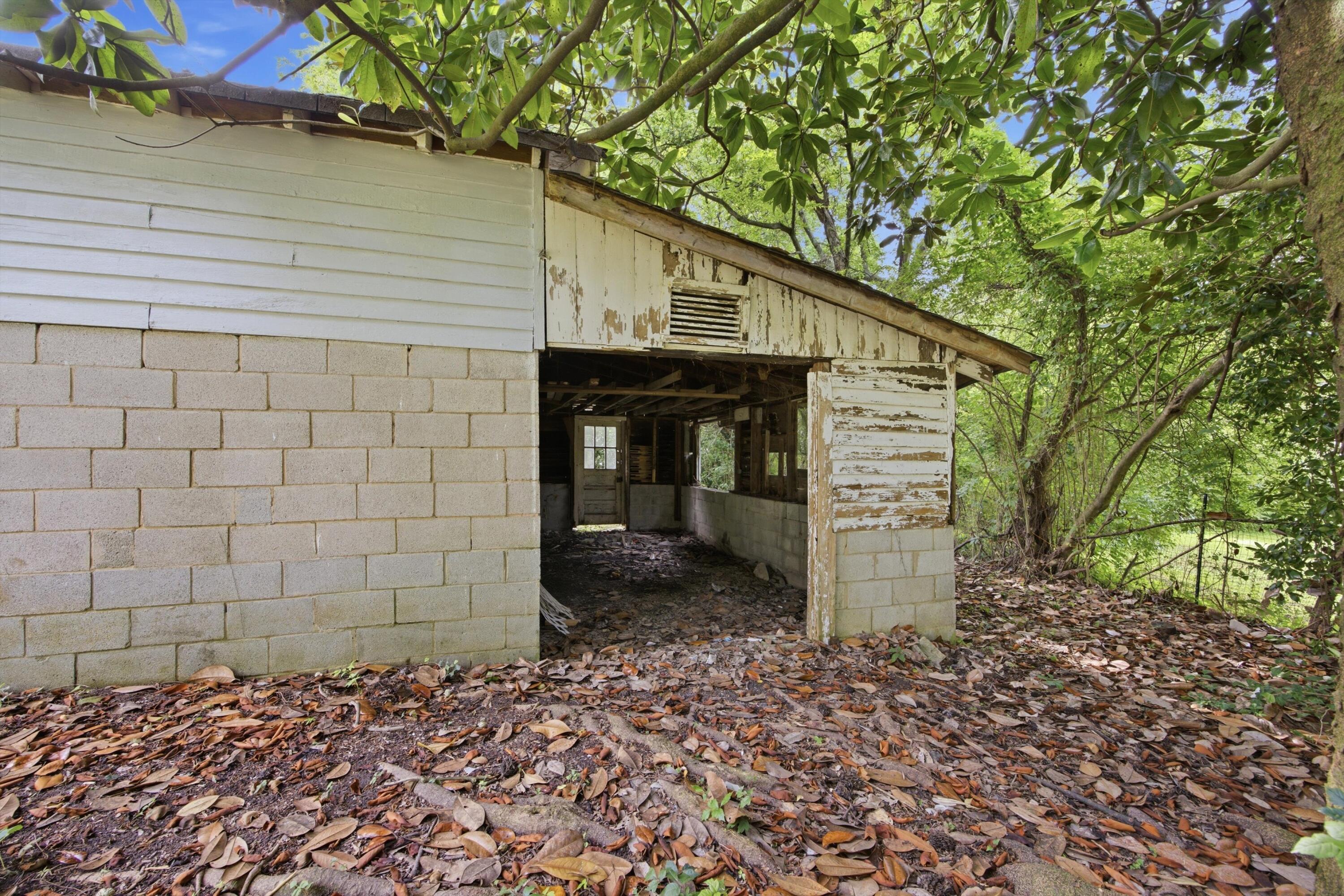 56 Meacham Road Rossville, GA 30741 - Photo 31 of 31 Shed