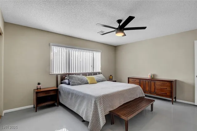 $3,500 | 3215 Mountain Spring Road, Las Vegas, NV 89146