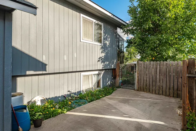 $332,000 | 1504 East Ostrander Avenue, Spokane, WA 99207