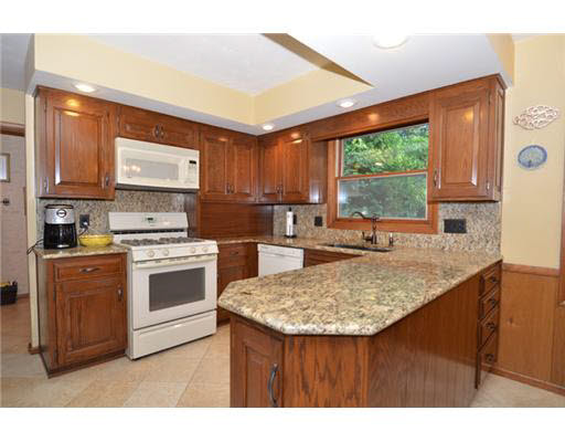 17461 Darden Road South Bend, IN 46635 - Photo 6 of 12 Gallery Image 6