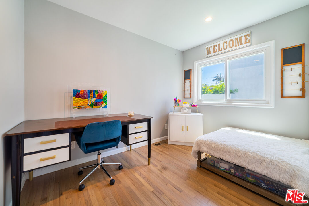 434 West Maple Avenue El Segundo, CA 90245 - Photo 21 of 26