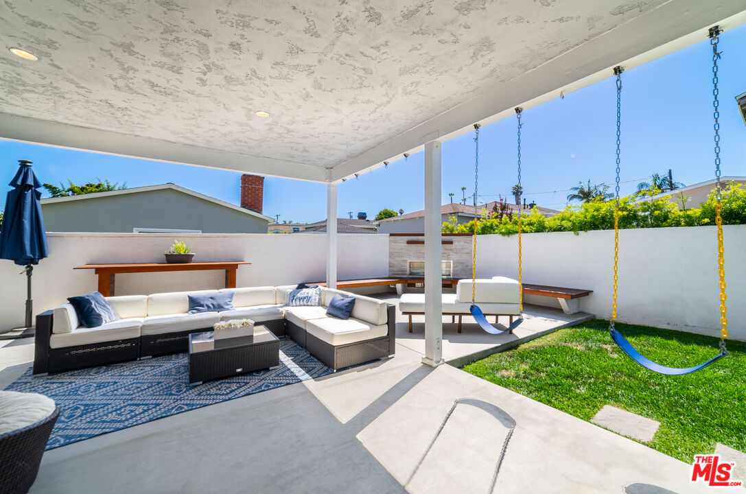 434 West Maple Avenue El Segundo, CA 90245 - Photo 22 of 26