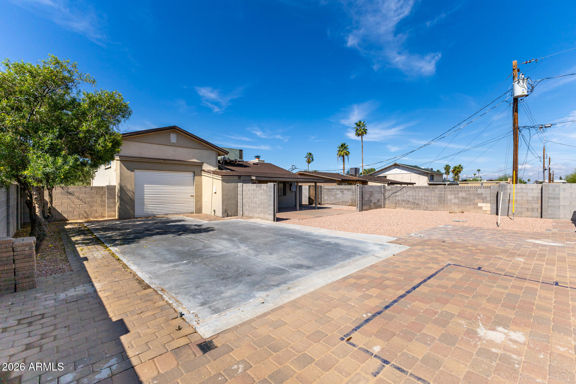 4617 South Grandview Avenue Tempe, AZ 85282 - Photo 30 of 31 a view of a house with entertaining space