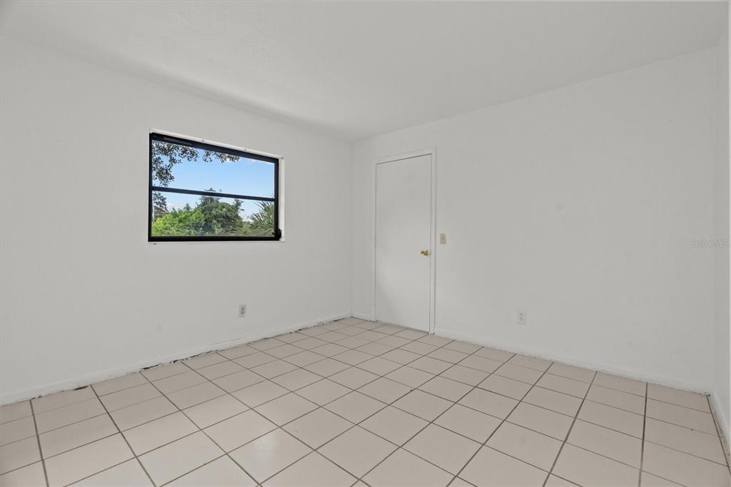27242 Sunnybrook Road Punta Gorda, FL 33983 - Photo 31 of 36 a view of an empty room