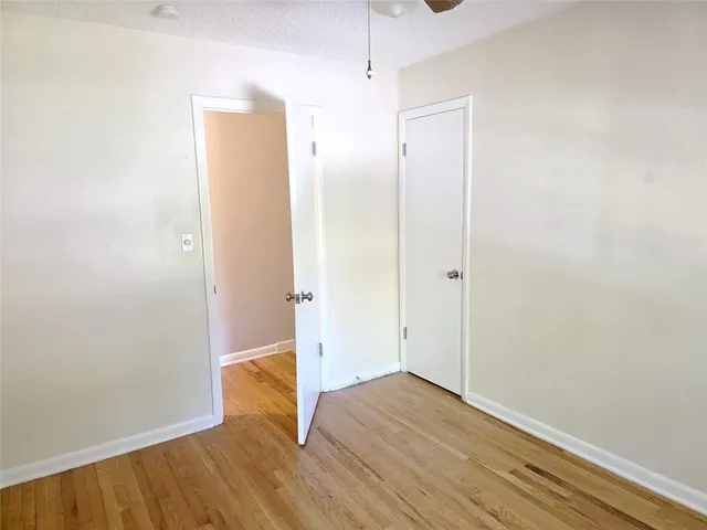 $375,000 | 5007 Outlook Street, Mission, KS 66202