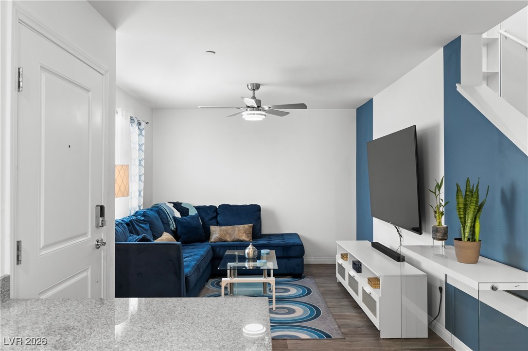 12232 Azure Gate Road, Unit 4 Las Vegas, NV 89183 - Photo 11 of 58