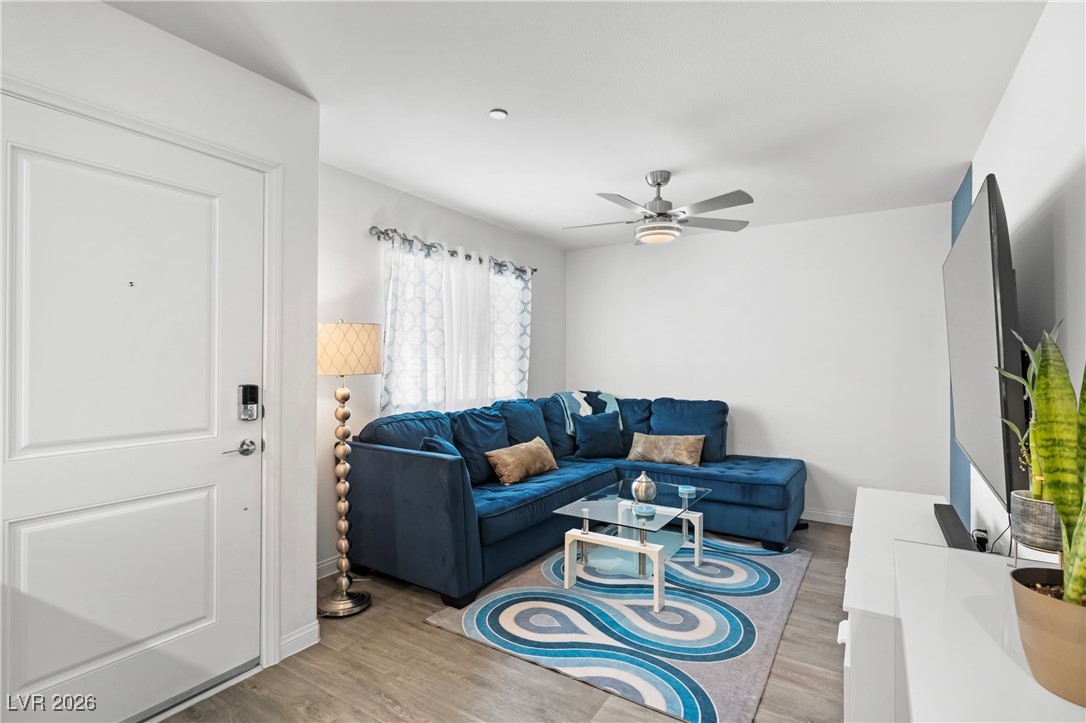 12232 Azure Gate Road, Unit 4 Las Vegas, NV 89183 - Photo 12 of 58