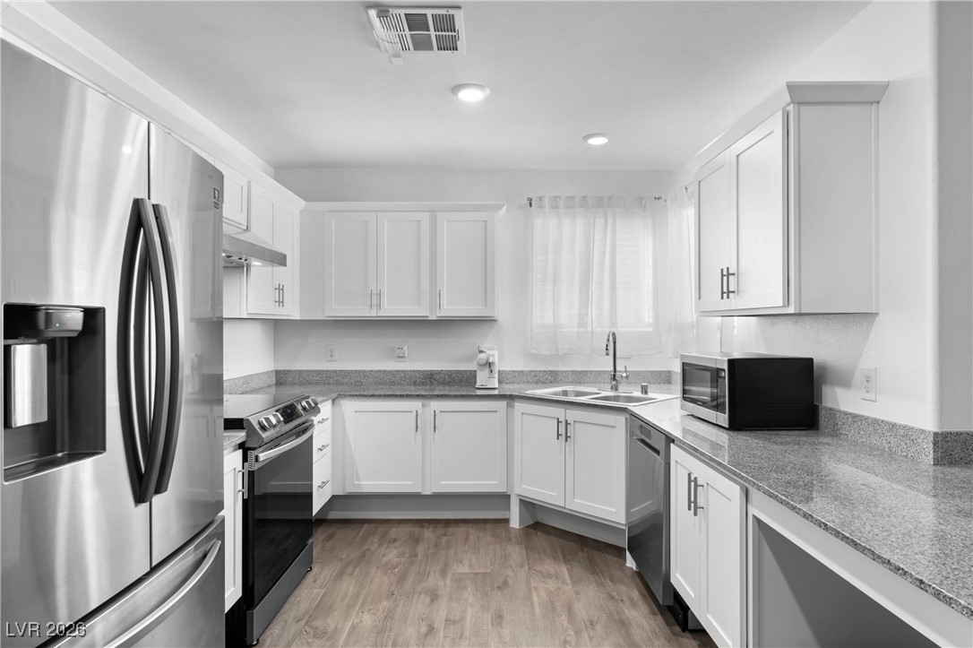 12232 Azure Gate Road, Unit 4 Las Vegas, NV 89183 - Photo 13 of 58