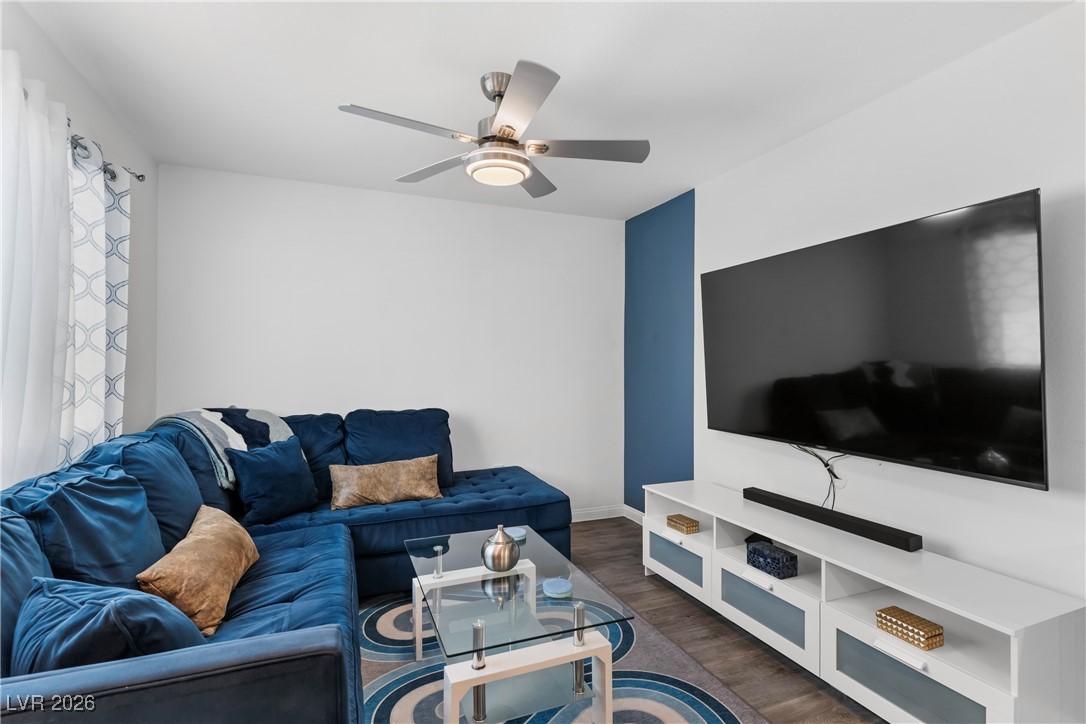 12232 Azure Gate Road, Unit 4 Las Vegas, NV 89183 - Photo 8 of 58