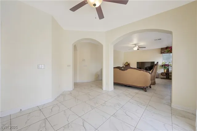 $808,800 | 10 Gulf Pines Avenue, Las Vegas, NV 89148