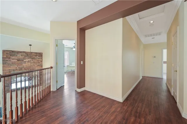 $808,800 | 10 Gulf Pines Avenue, Las Vegas, NV 89148