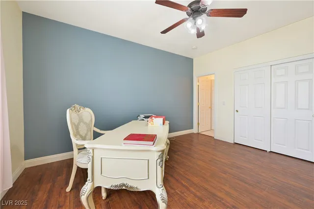 $808,800 | 10 Gulf Pines Avenue, Las Vegas, NV 89148