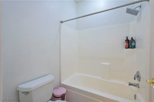 $808,800 | 10 Gulf Pines Avenue, Las Vegas, NV 89148