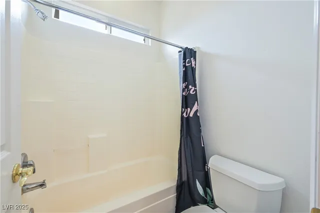 $808,800 | 10 Gulf Pines Avenue, Las Vegas, NV 89148