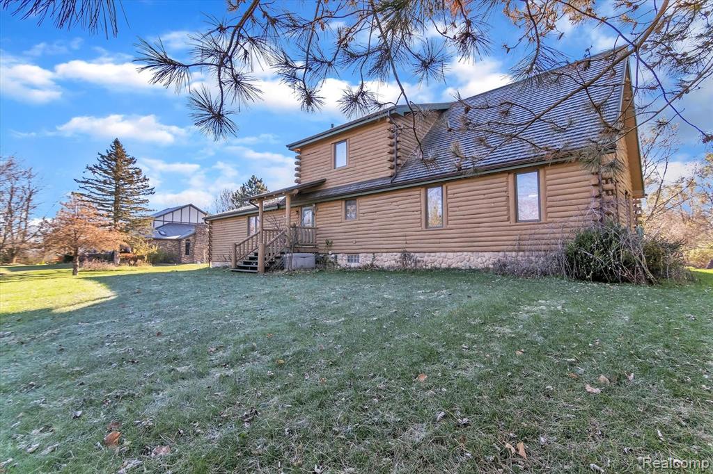 47111 Hull Road Belleville, MI 48111 - Photo 1 of 46