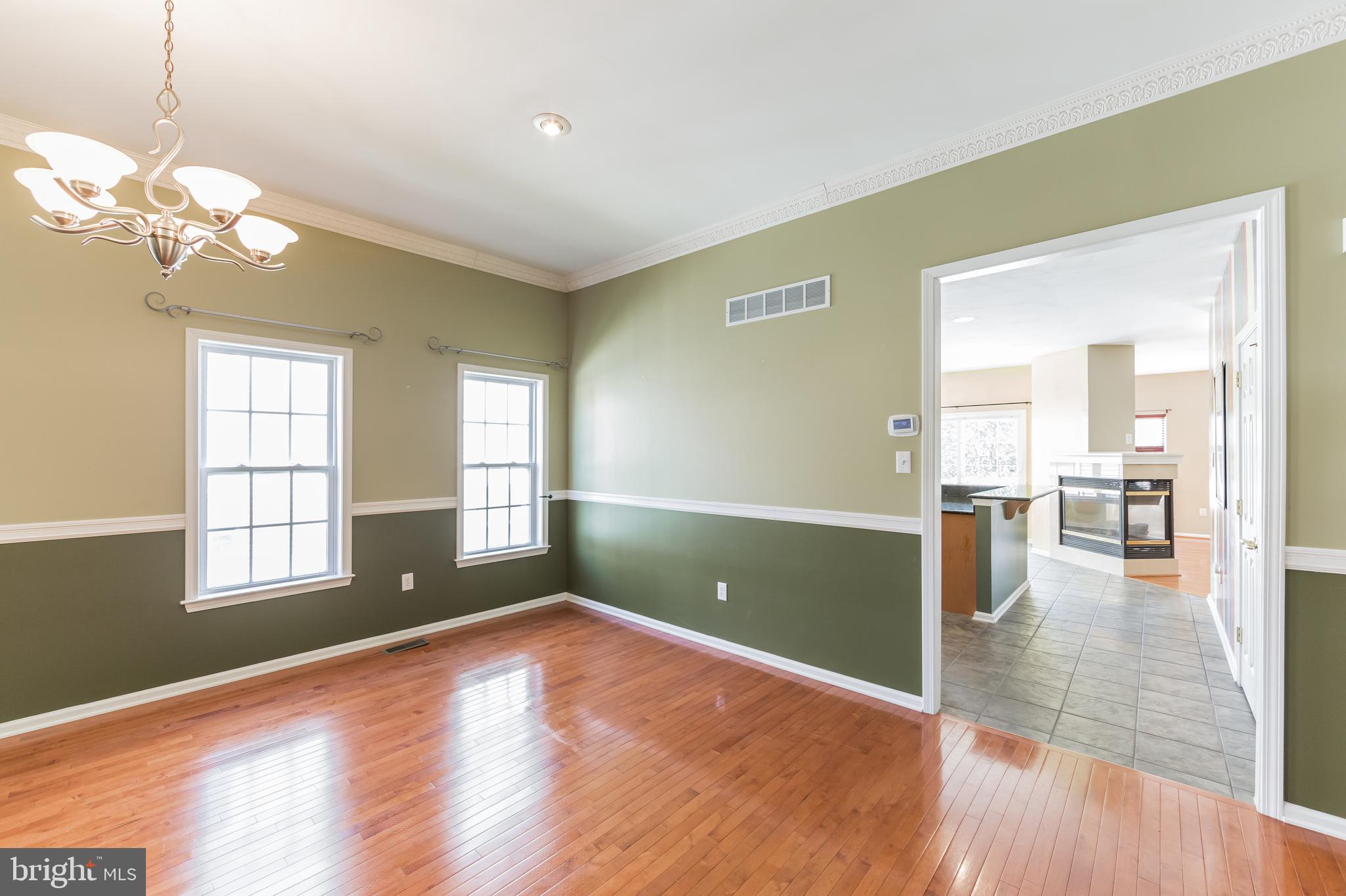 39 Brentwood Road Upper Chichester, PA 19061 - Photo 11 of 40