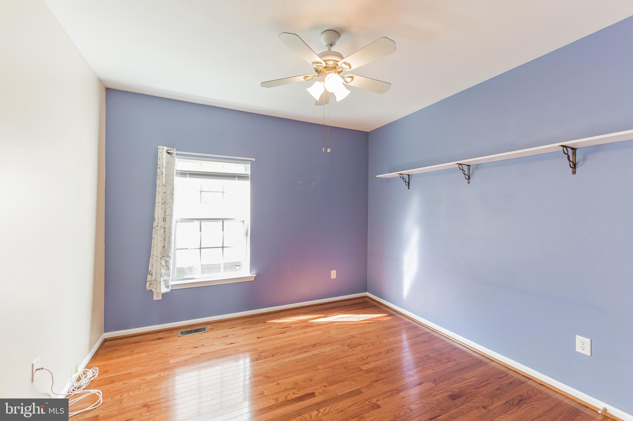 39 Brentwood Road Upper Chichester, PA 19061 - Photo 24 of 40 2nd bedroom