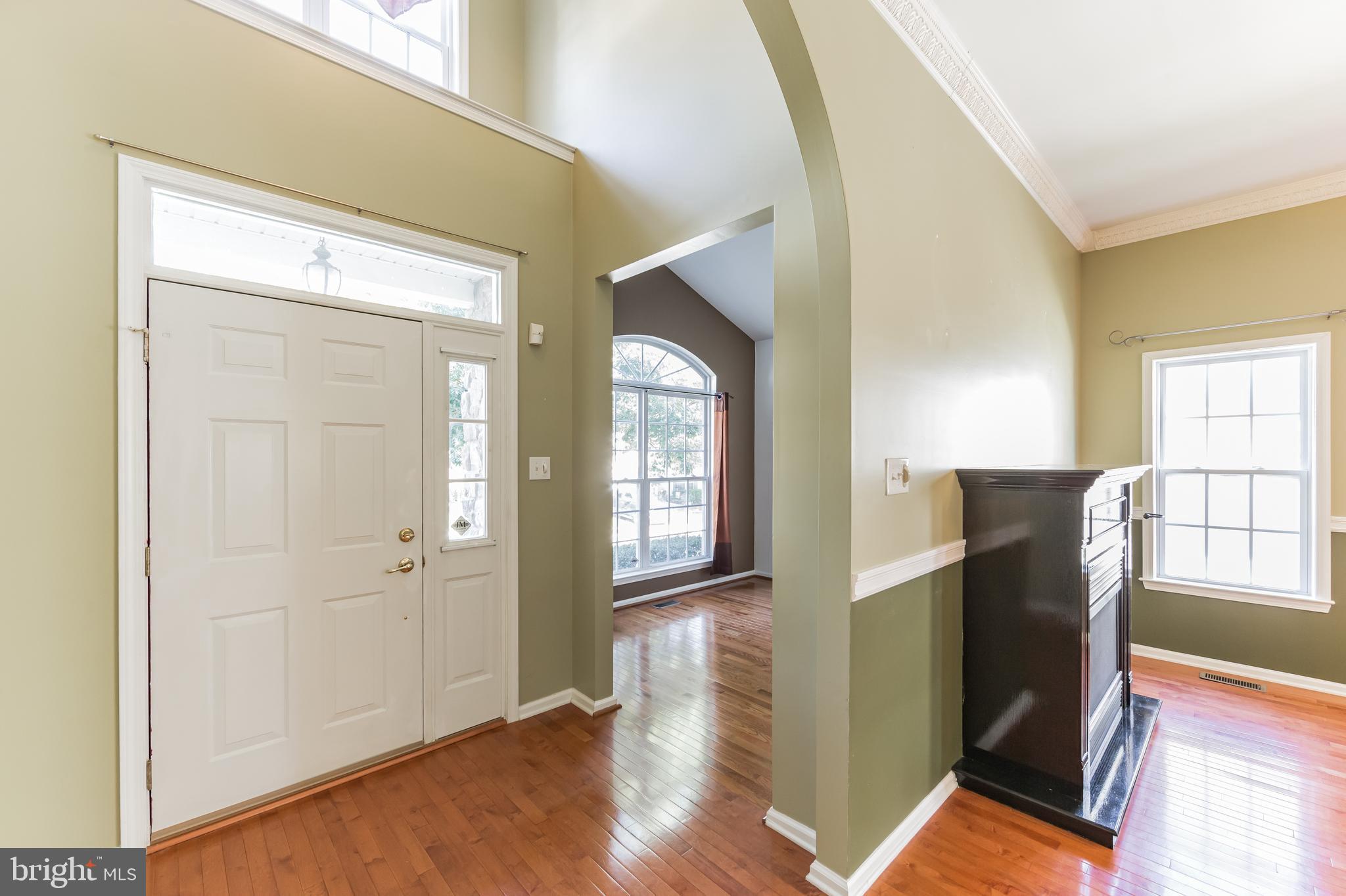 39 Brentwood Road Upper Chichester, PA 19061 - Photo 5 of 40
