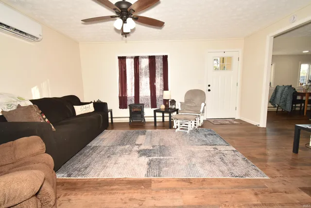 $168,000 | 604 North 5th Street, Oxford, IN 47971