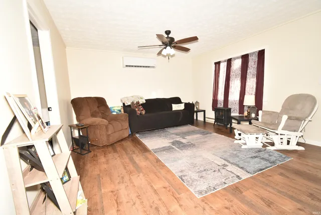 $168,000 | 604 North 5th Street, Oxford, IN 47971