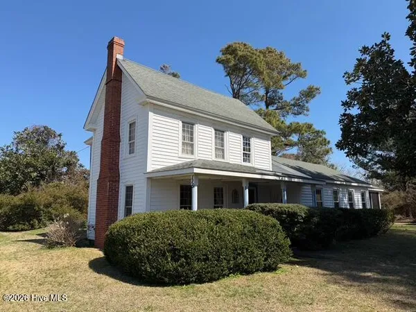 $425,000 | 115 Polly Way Lane, Marshallberg, NC 28553