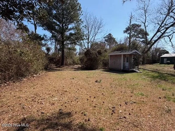 $425,000 | 115 Polly Way Lane, Marshallberg, NC 28553