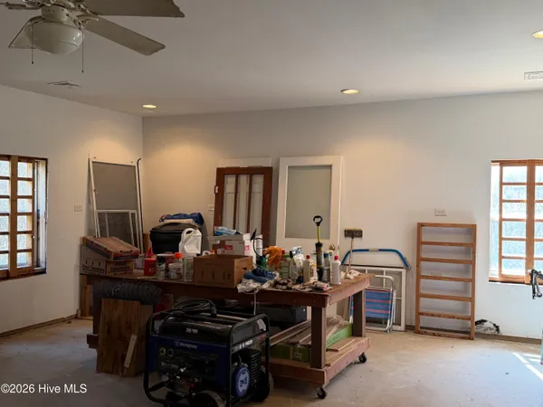 $425,000 | 115 Polly Way Lane, Marshallberg, NC 28553