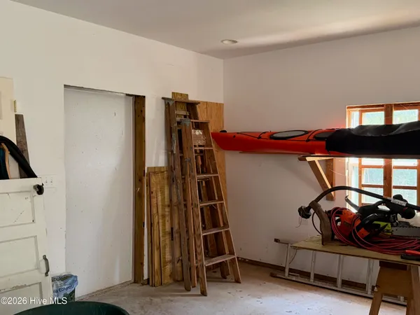 $425,000 | 115 Polly Way Lane, Marshallberg, NC 28553