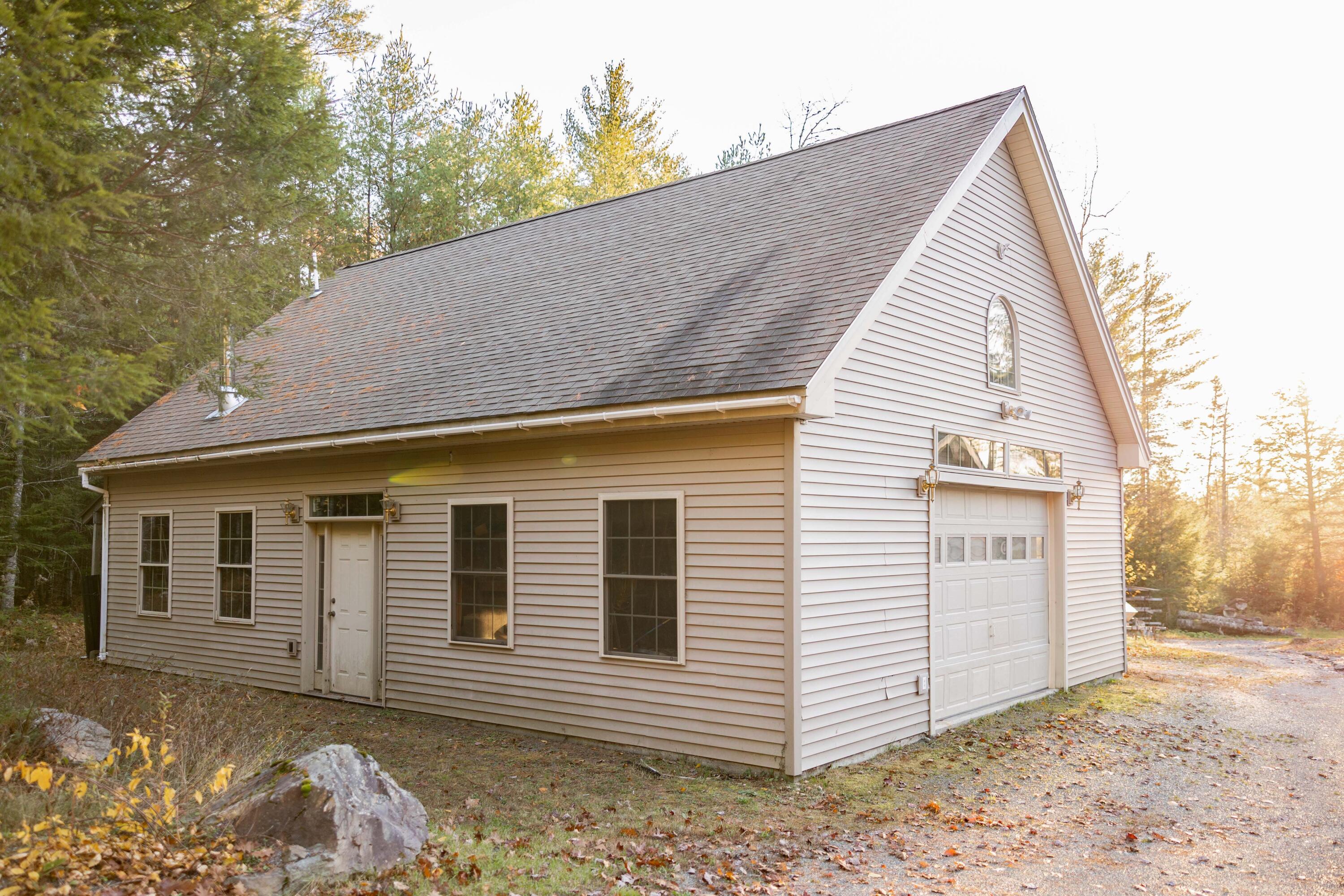 177 10 Road Bradley, ME 04411 - Photo 6 of 46 Detached garage