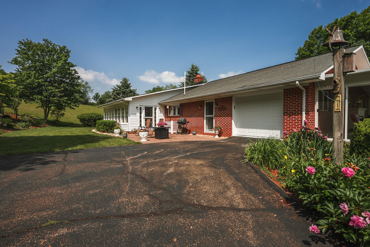 1235 Rush Fork Road Southwest Floyd, VA 24091 - Photo 14 of 69 DSC08752