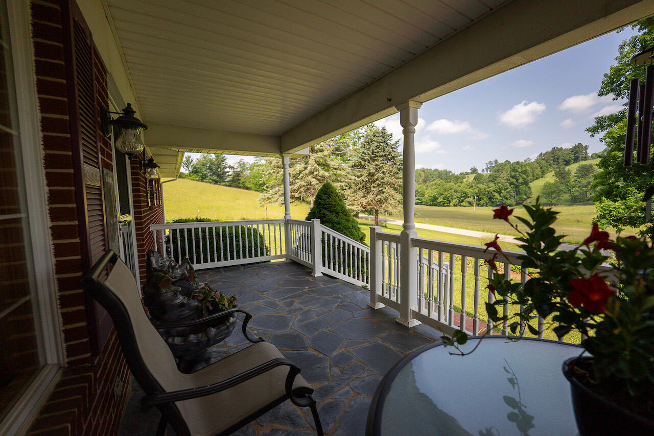 1235 Rush Fork Road Southwest Floyd, VA 24091 - Photo 36 of 69 DSC08802