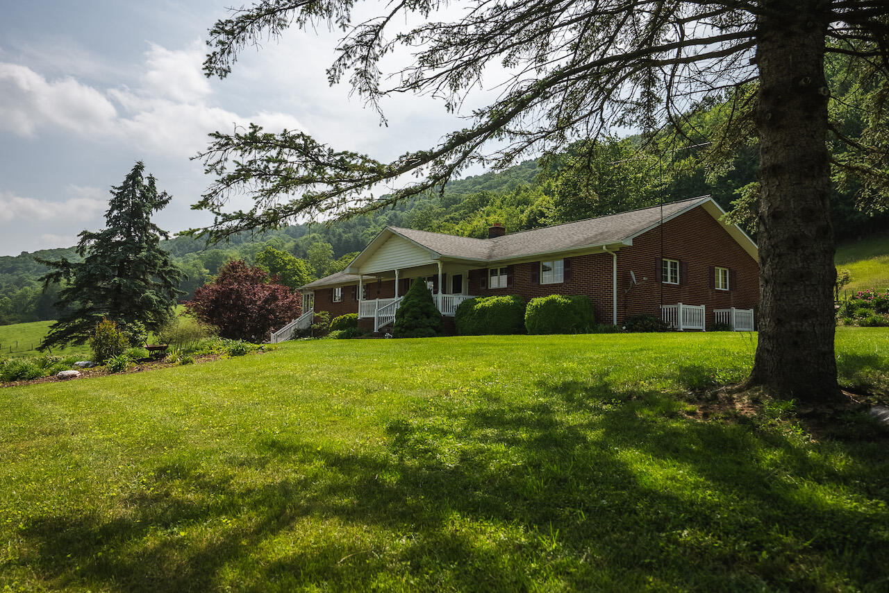 1235 Rush Fork Road Southwest Floyd, VA 24091 - Photo 9 of 69 DSC08741