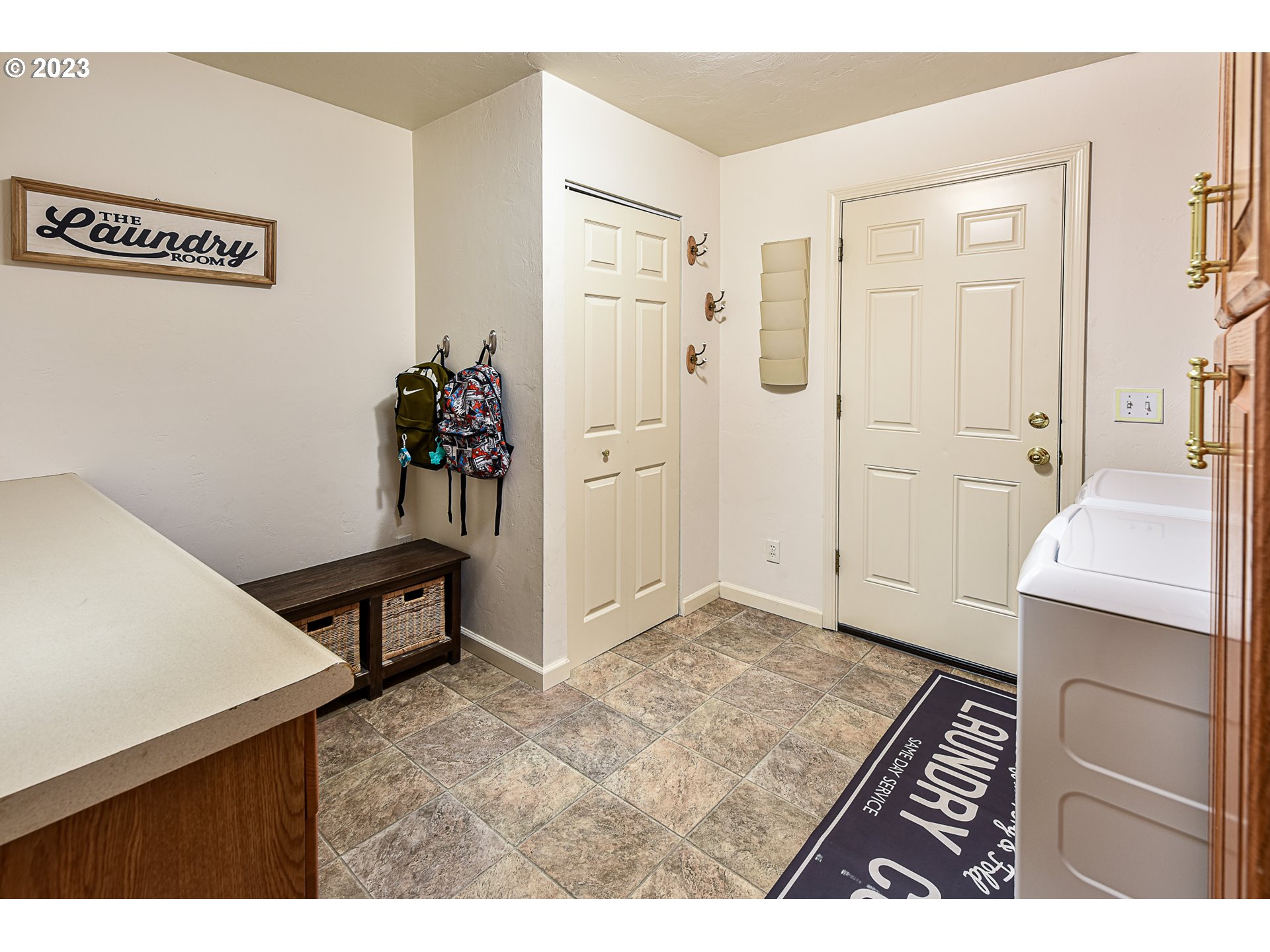 1263 Crenshaw Road Eugene, OR 97401 - Photo 13 of 26 Gallery Image 13
