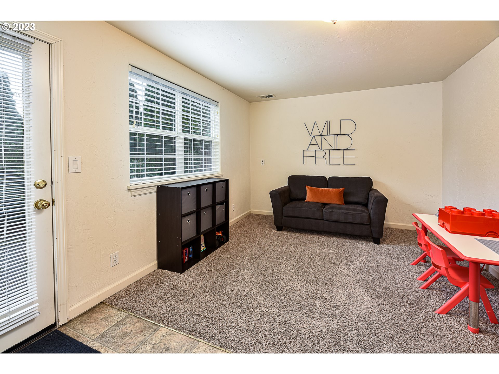 1263 Crenshaw Road Eugene, OR 97401 - Photo 15 of 26 Den/Office