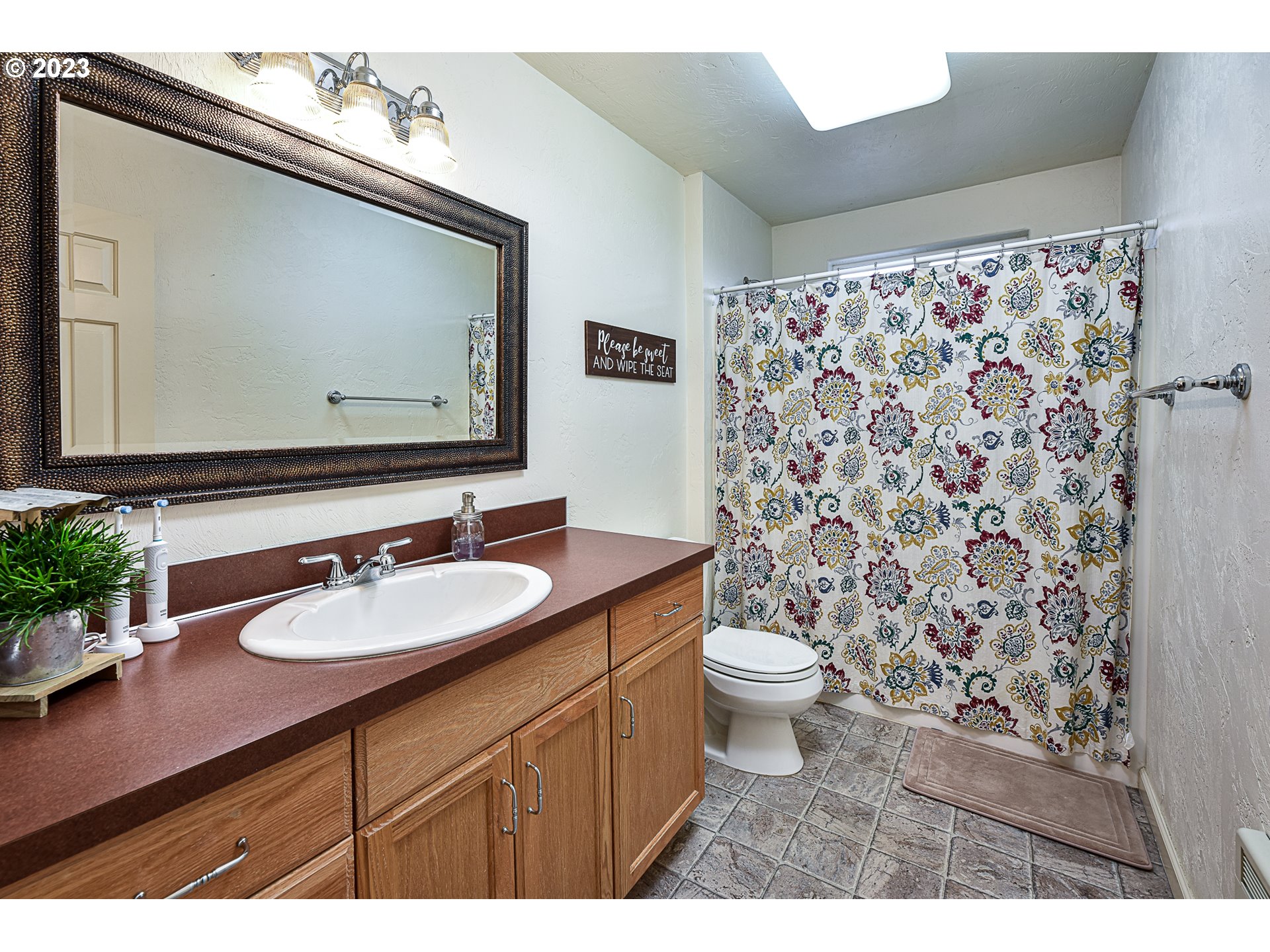 1263 Crenshaw Road Eugene, OR 97401 - Photo 24 of 26 Gallery Image 24