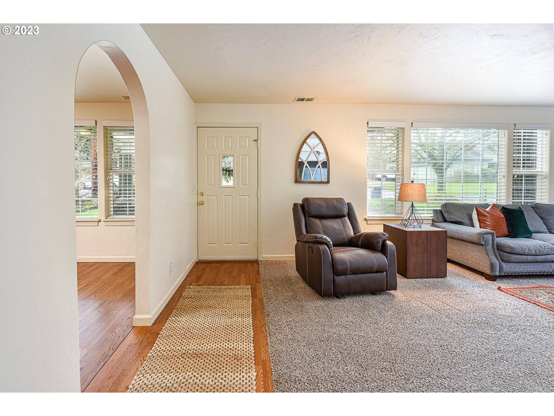 1263 Crenshaw Road Eugene, OR 97401 - Photo 4 of 26 Gallery Image 4
