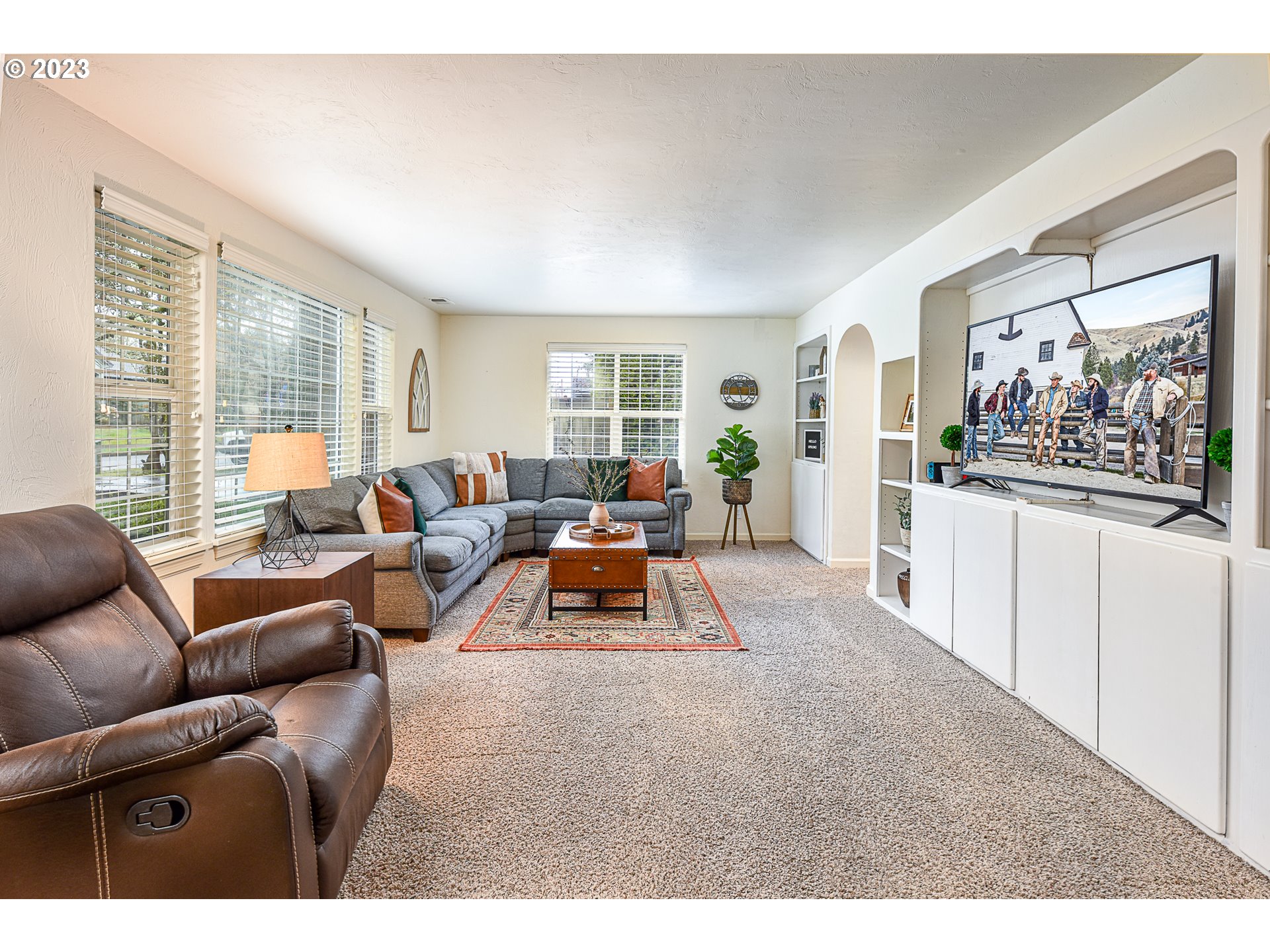 1263 Crenshaw Road Eugene, OR 97401 - Photo 6 of 26 Gallery Image 6