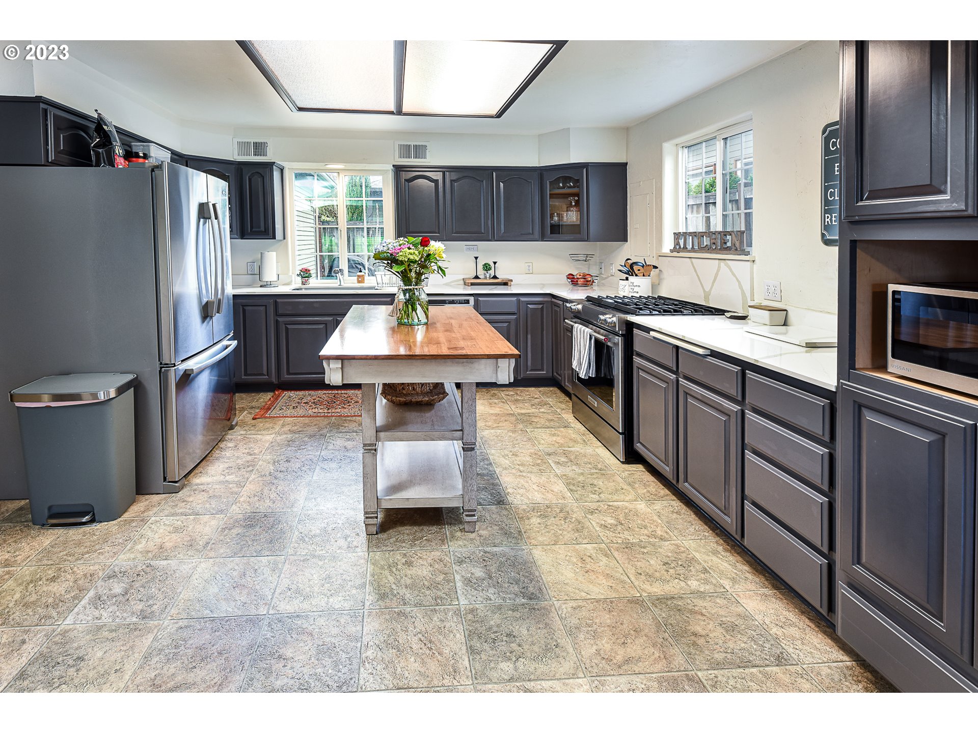 1263 Crenshaw Road Eugene, OR 97401 - Photo 8 of 26 Gallery Image 8