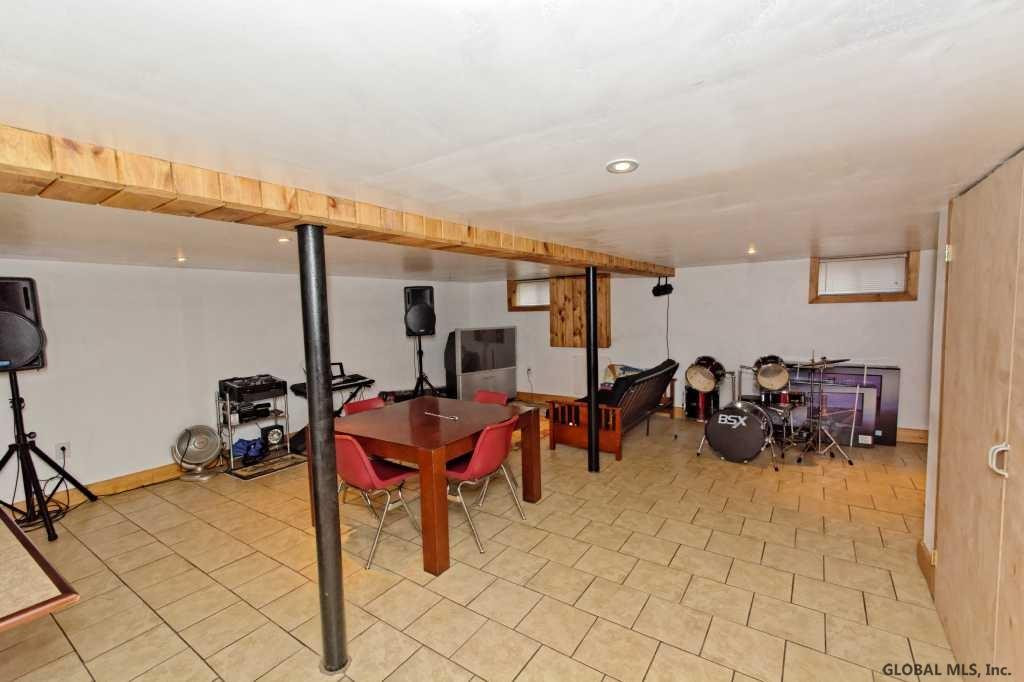 1315 Princetown Road Rotterdam, NY 12306 - Photo 18 of 25 Photo 18