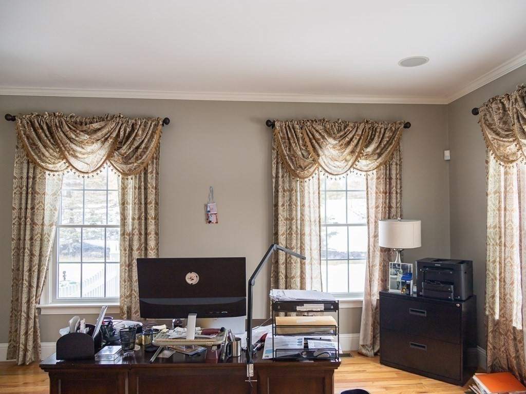 35 Colts Crossing Canton, MA 02021 - Photo 11 of 42