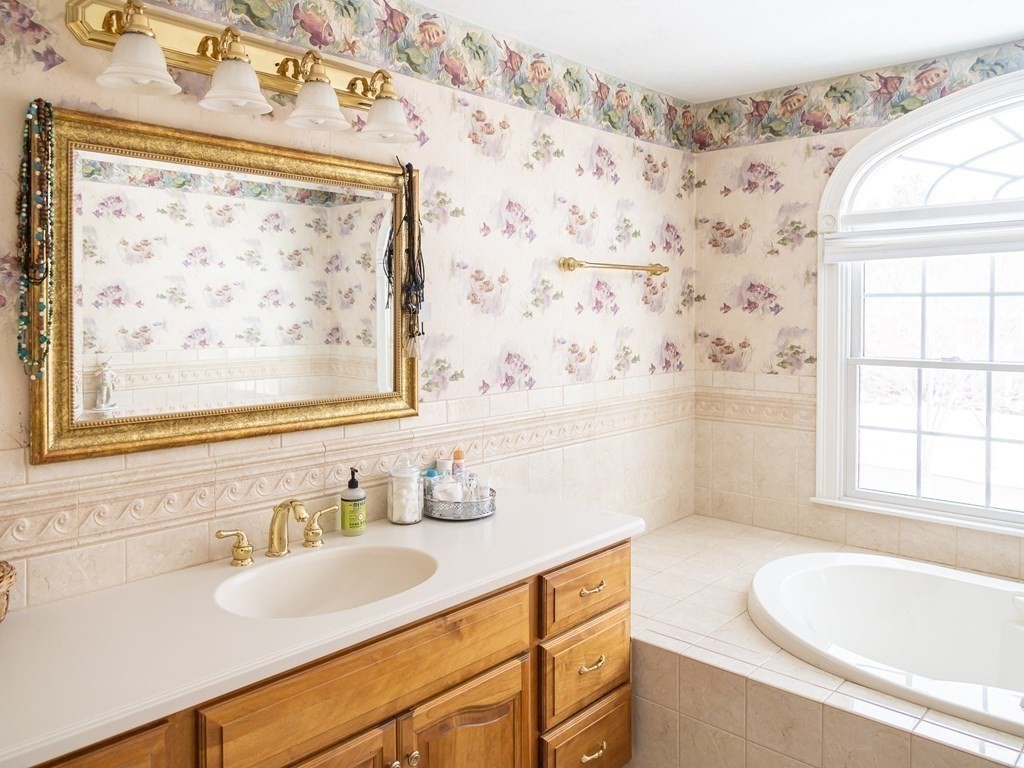 35 Colts Crossing Canton, MA 02021 - Photo 22 of 42