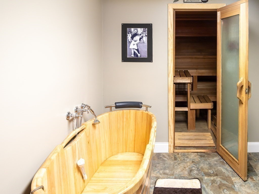 35 Colts Crossing Canton, MA 02021 - Photo 38 of 42