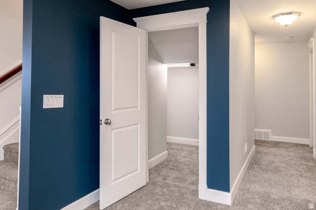 434 Cardon Ridge Drive Smithfield, UT 84335 - Photo 55 of 59 Corridor with light carpet