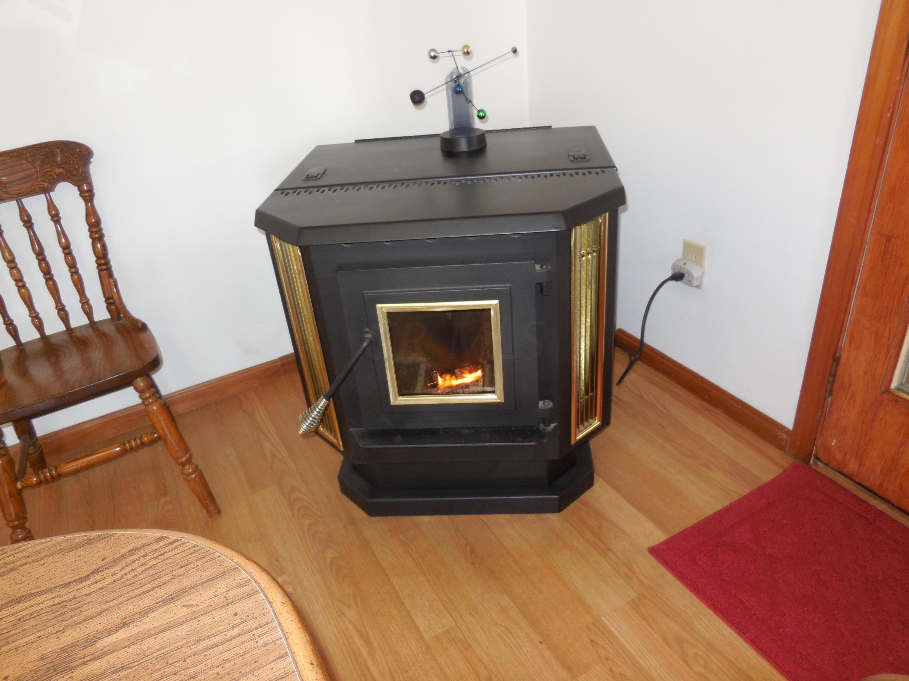 8568 Bell Station Road Circleville, OH 43113 - Photo 13 of 38