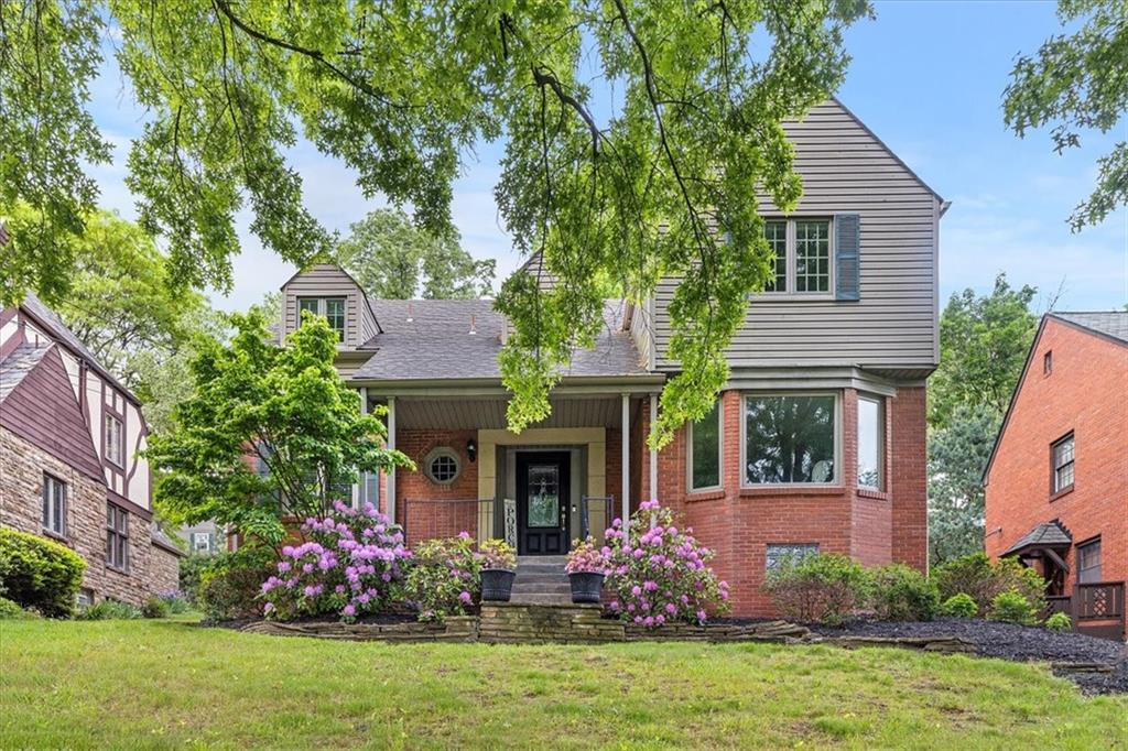 1385 Washington Road Pittsburgh, PA 15228 - Photo 1 of 46 Welcome to 1385 Washington Rd in Mt. Lebanon!!