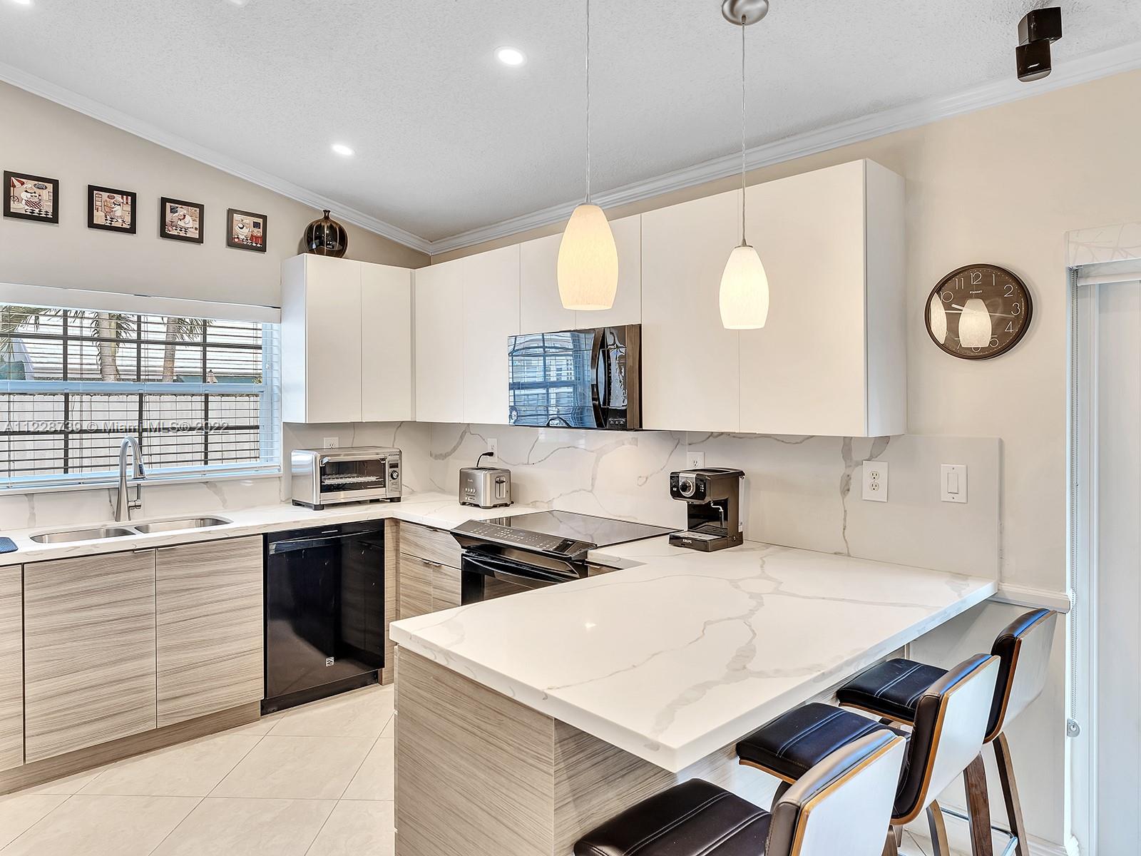 11291 Southwest 62nd Terrace Miami, FL 33173 - Photo 28 of 65