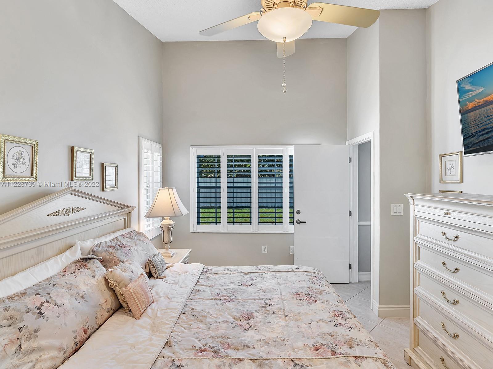 11291 Southwest 62nd Terrace Miami, FL 33173 - Photo 36 of 65